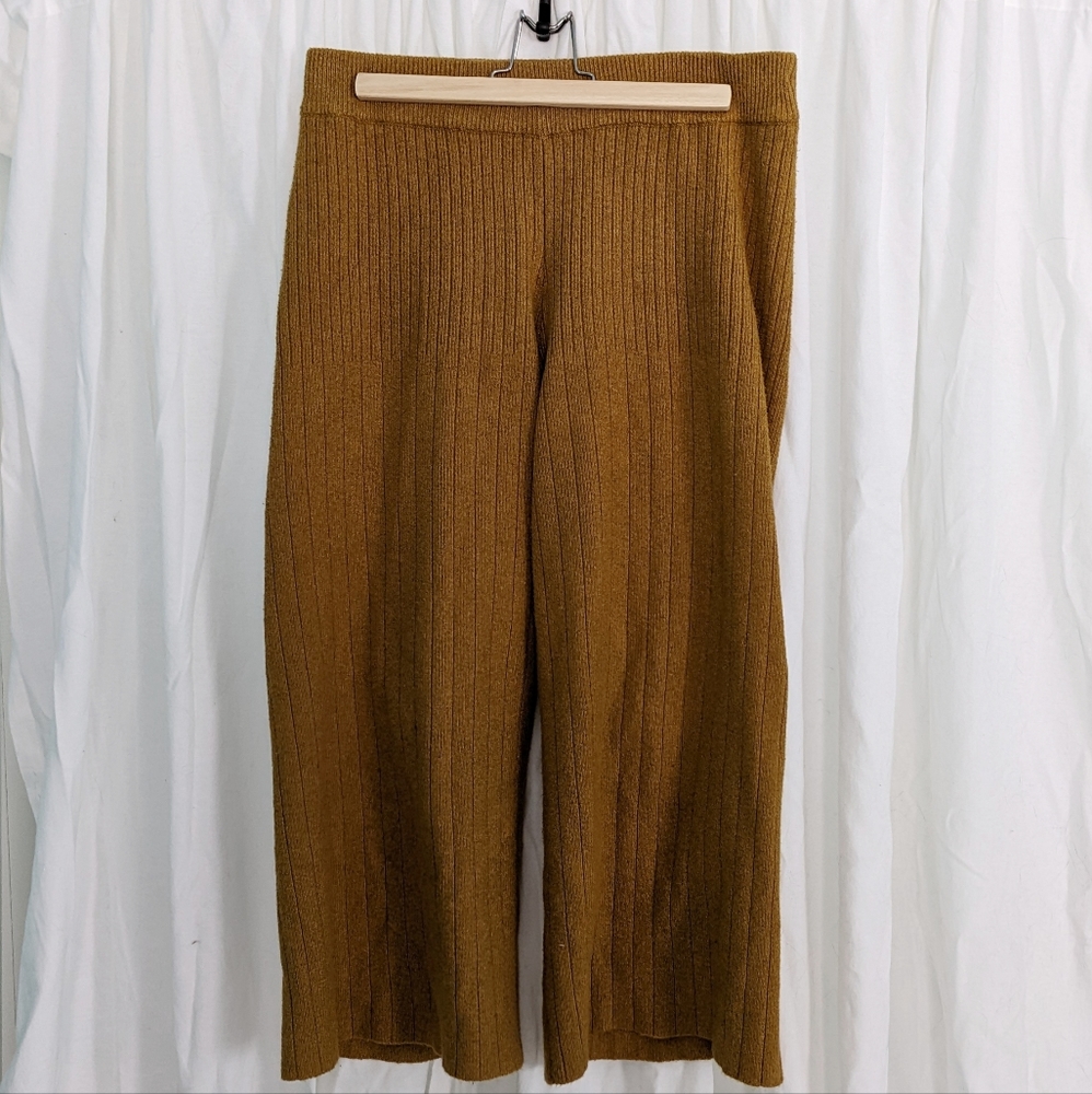 Who What Wear cropped sweater pants